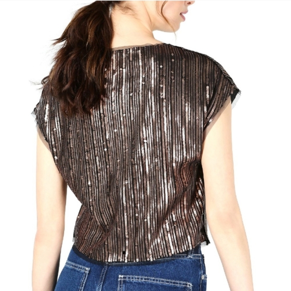 NWOT bar III gold sequin top - Picture 6 of 6